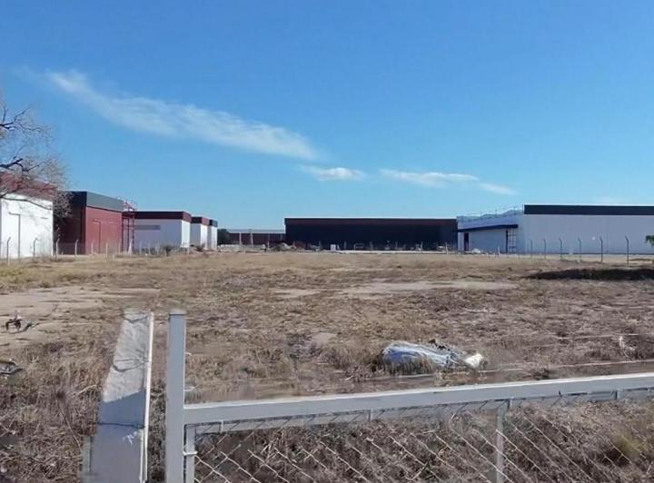 Terreno · 6462m²