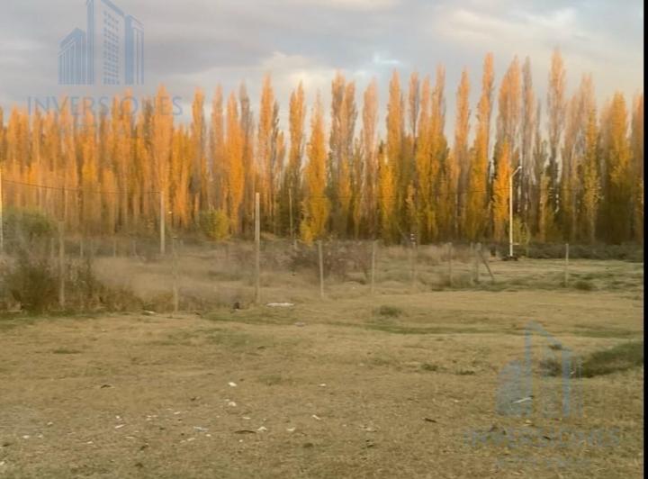 Terreno · 378m²