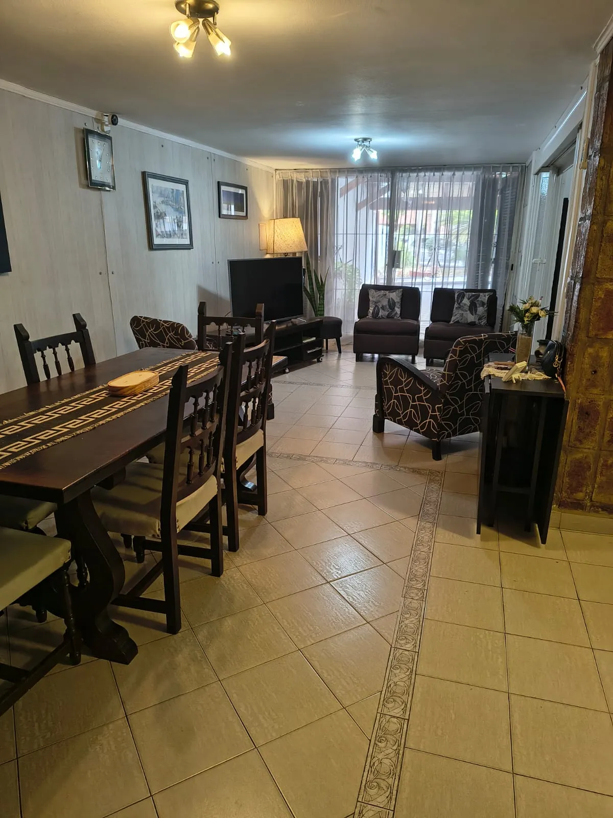 APTA CREDITO - CASA 3 DORM EN VENTA A METROS DEL SHOPPING