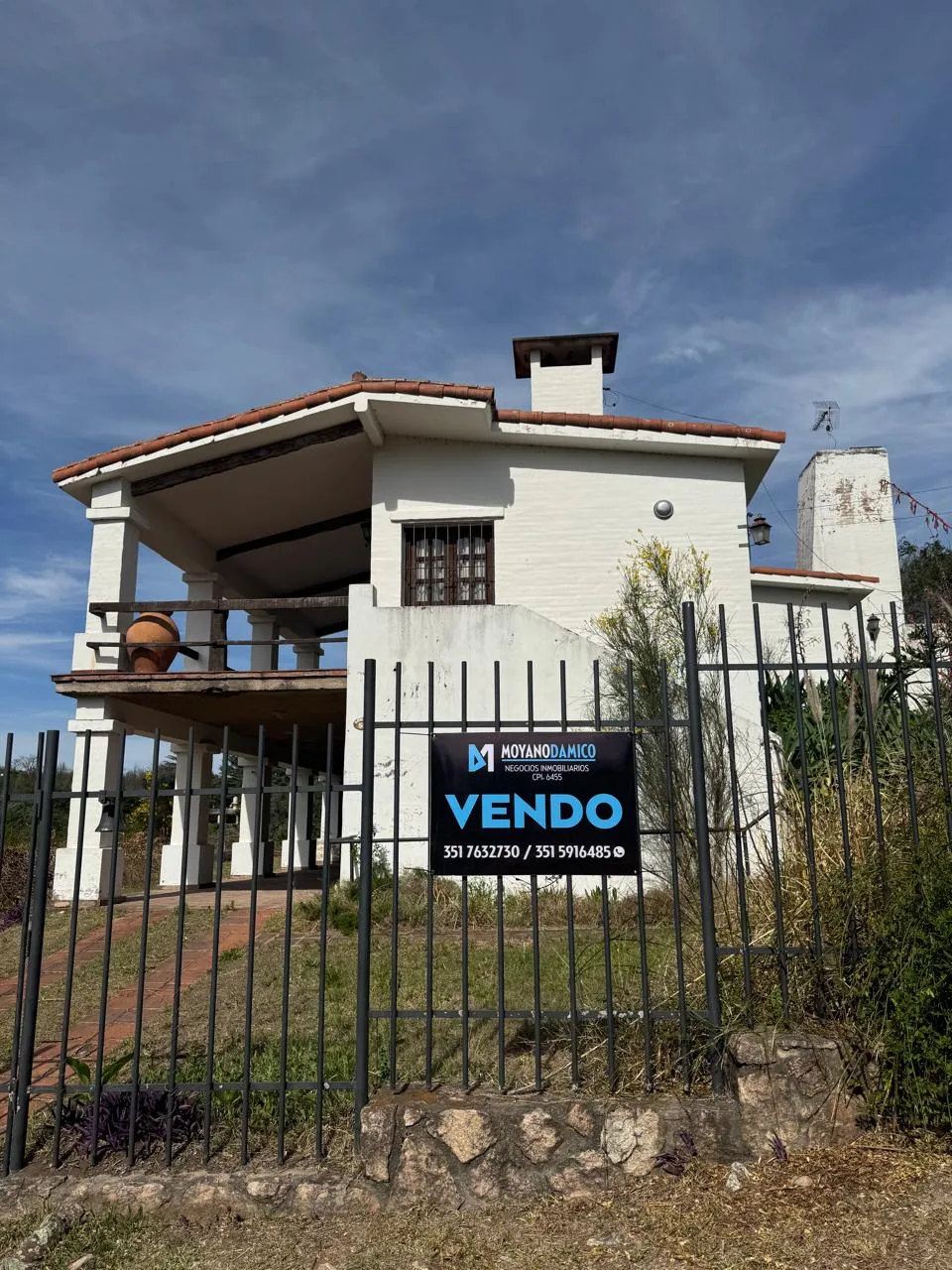 VENTA - TALA HUASI - CASA SOBRE EL RIO - BAJADA PRIVADA 3 DORMITORIOS EXCELENTE