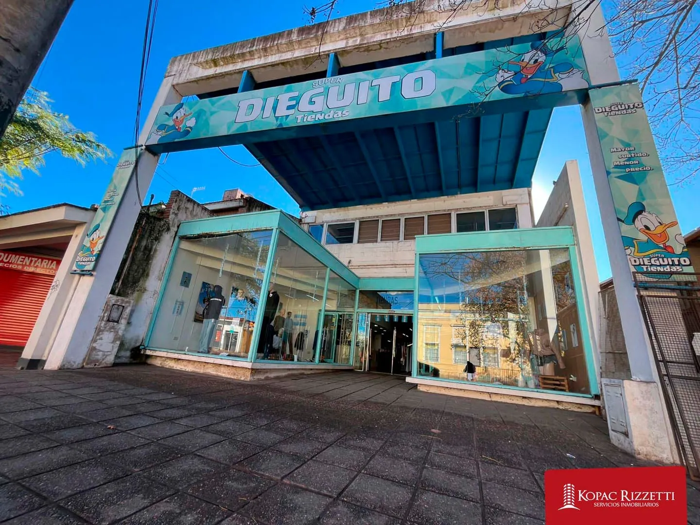 VILLA ALLENDE (AV. GOYCOECHEA 145) - ALQUILER LOCAL 750 M2.