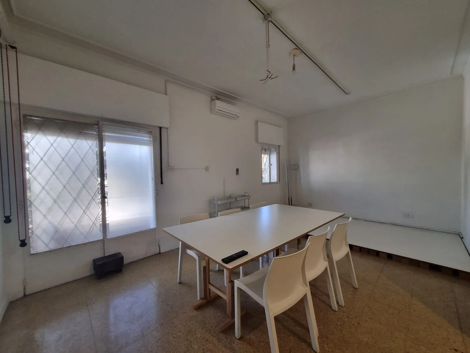 Alquiler - Departamento 3 Dorm. - 2 Baños - 85 m² - Barrio Cofico