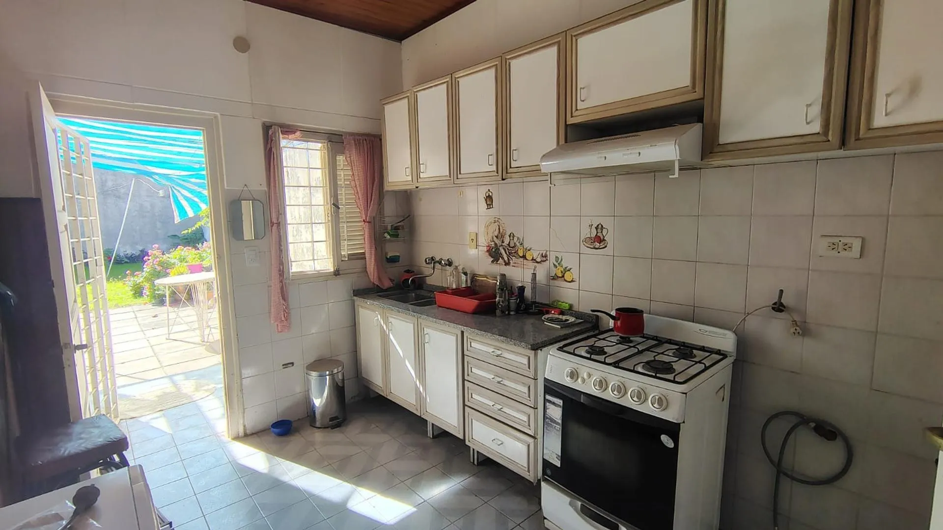 VENTA CASA 3 DORMITORIOS ALTAMIRA