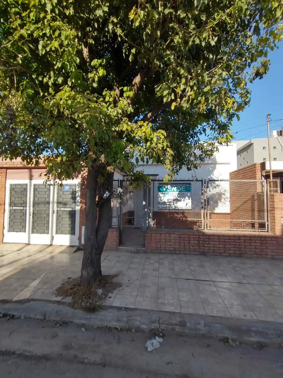 VENDE casa de 2 dormitorios B° Villa Mafekin