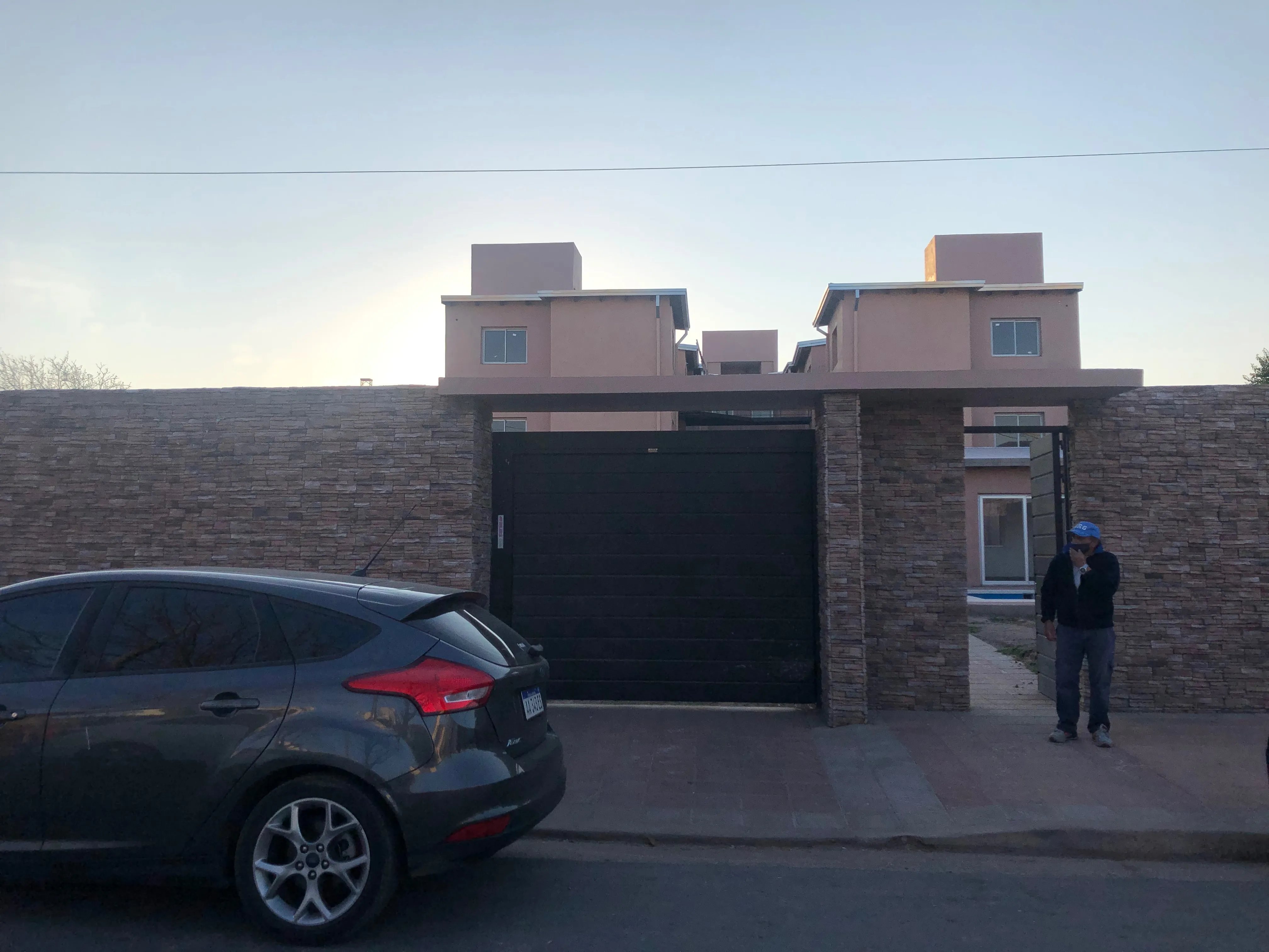 Departamento en complejo cerrado de 2 dormitorios APTO CREDITO