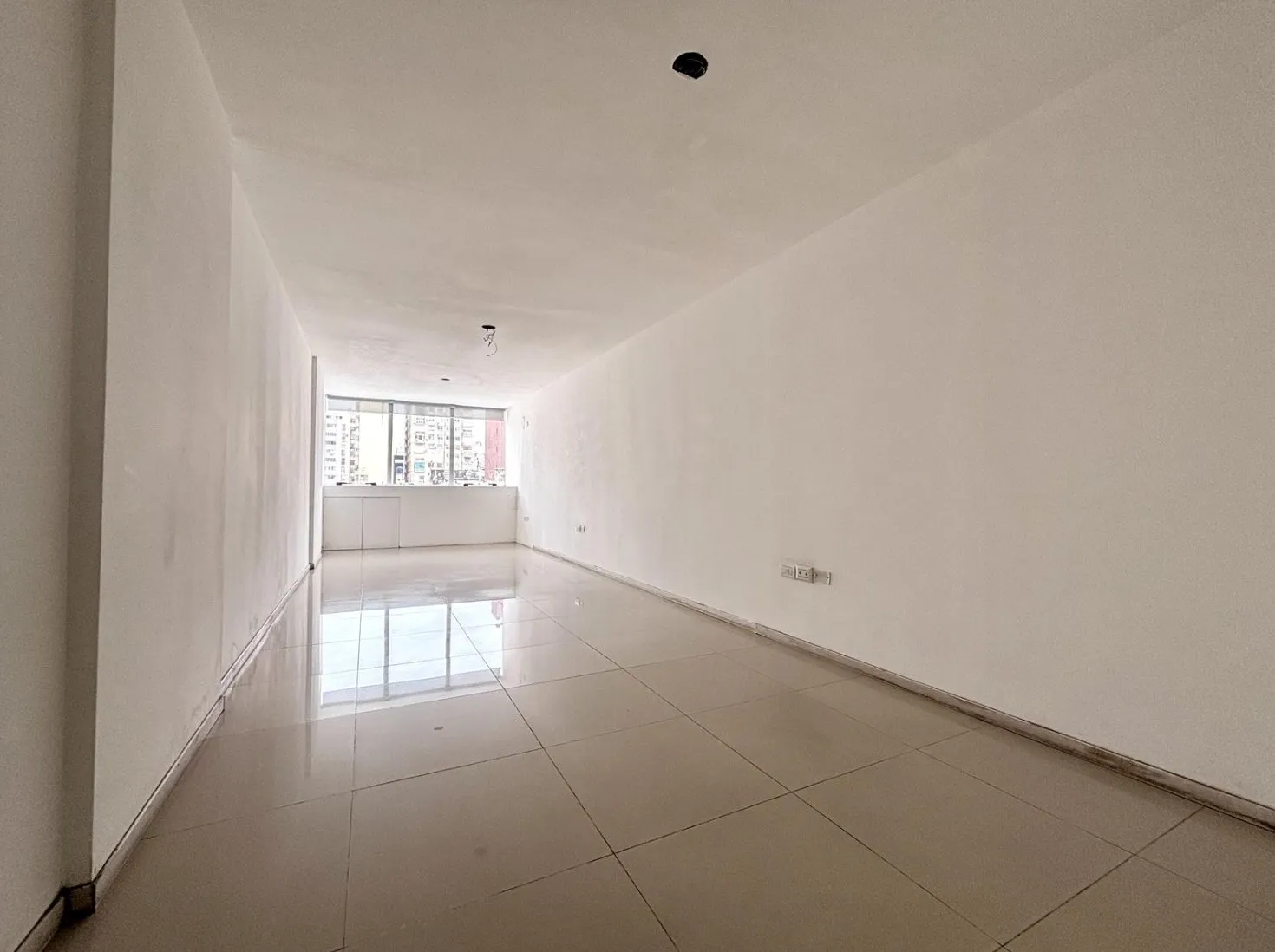 VENTA de Oficina - La Rioja  441 3E