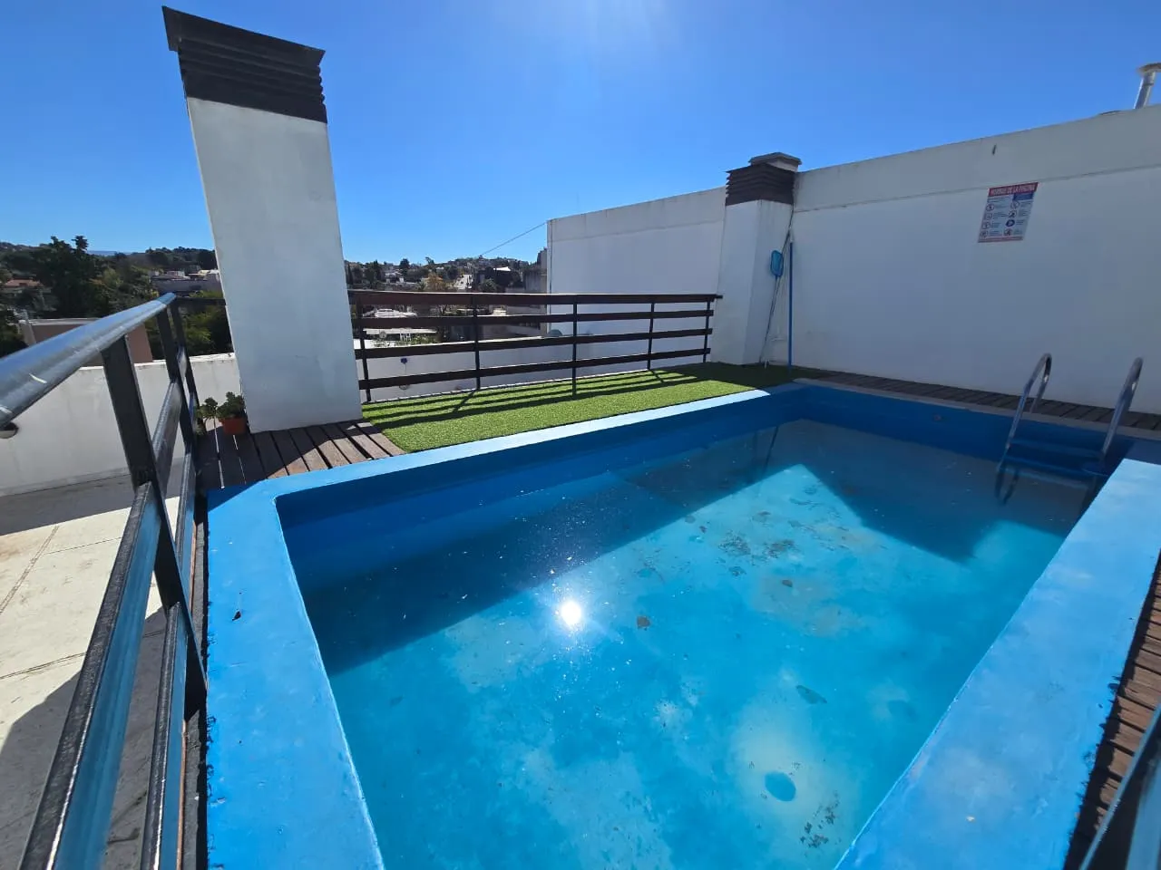 Venta: Departamento - 2 Dormitorios - Cochera y Pileta - La Quinta - Carlos Paz