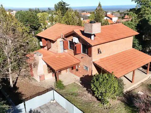 Casa en Venta en Los Estribos, Merlo