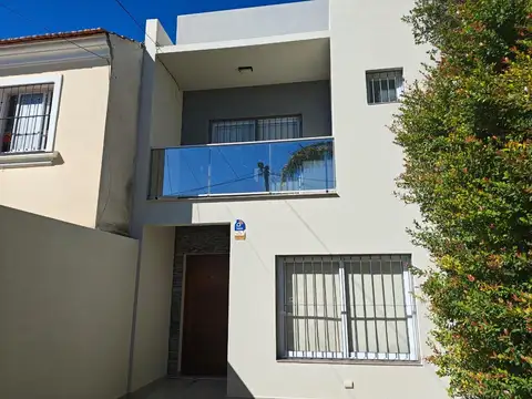Casa en Venta en Barrio Grand Bourg, Salta