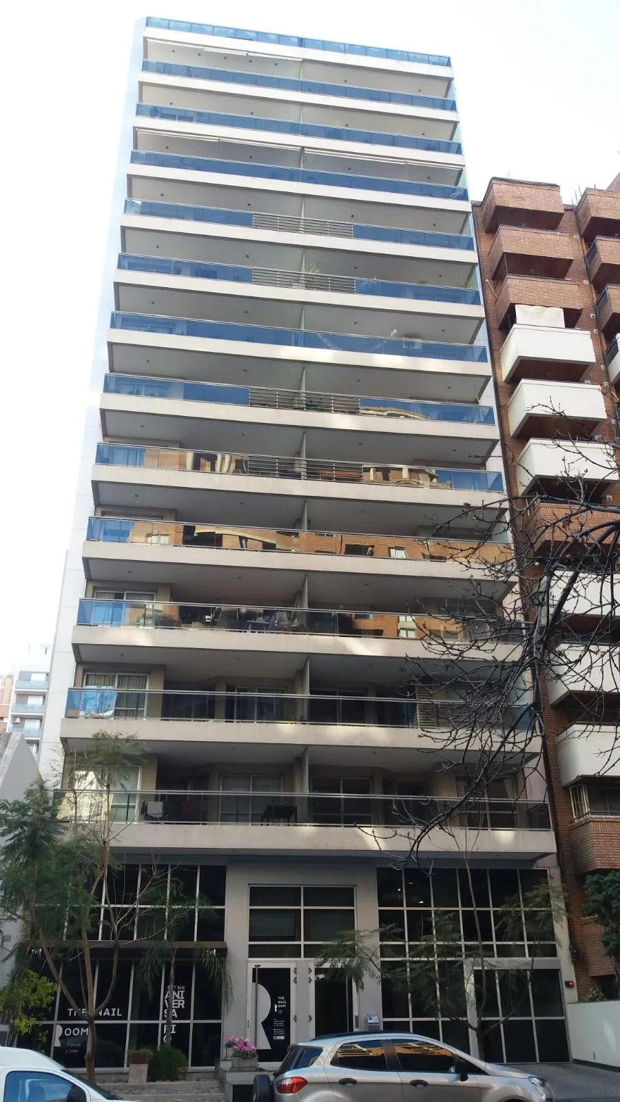 Departamento en VENTA con Renta - Rodas Platino 9A (frente):