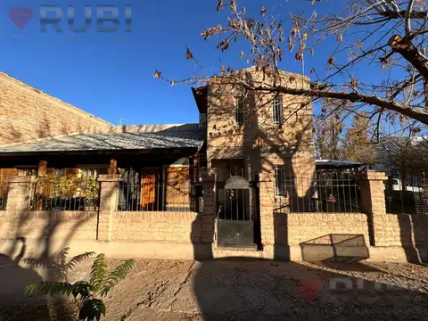 Casa en Venta en Neuquén, Confluencia