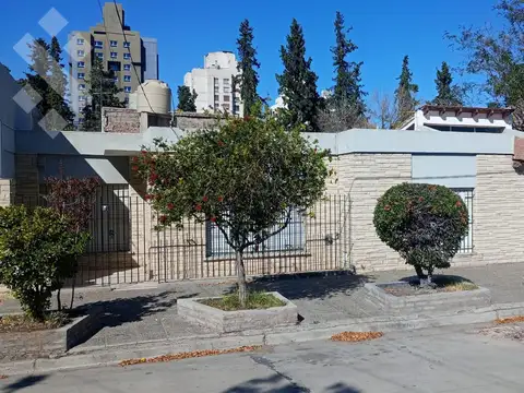 Casa en Venta en Neuquen, Confluencia
