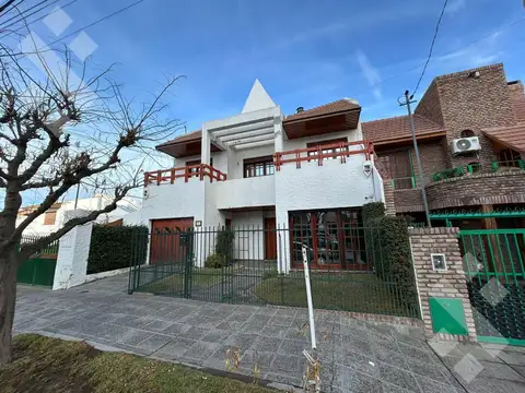 Casa en Venta en Neuquén, Confluencia