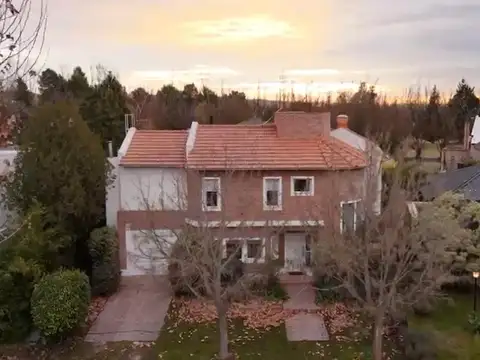 Casa en Venta en Neuquen, Confluencia