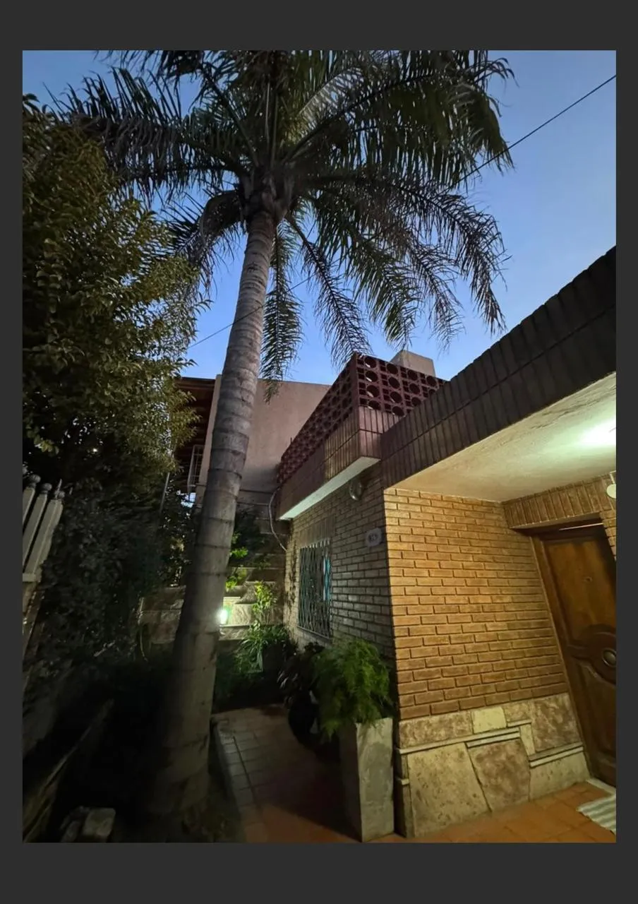 Casa 3 dorm. Garage.Patio.B Las Palmas