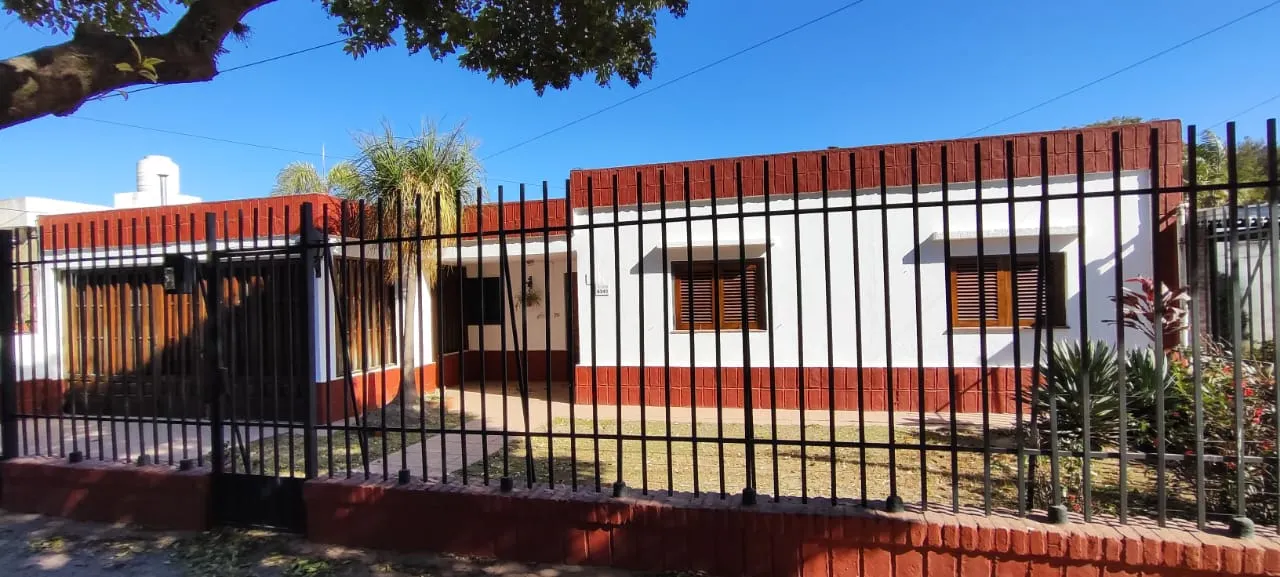 Casa Vta. 3 dor- Granja de Funes -APPTO BANCOR