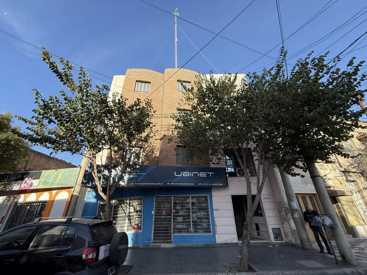 Tres dormitorios Castro Barros