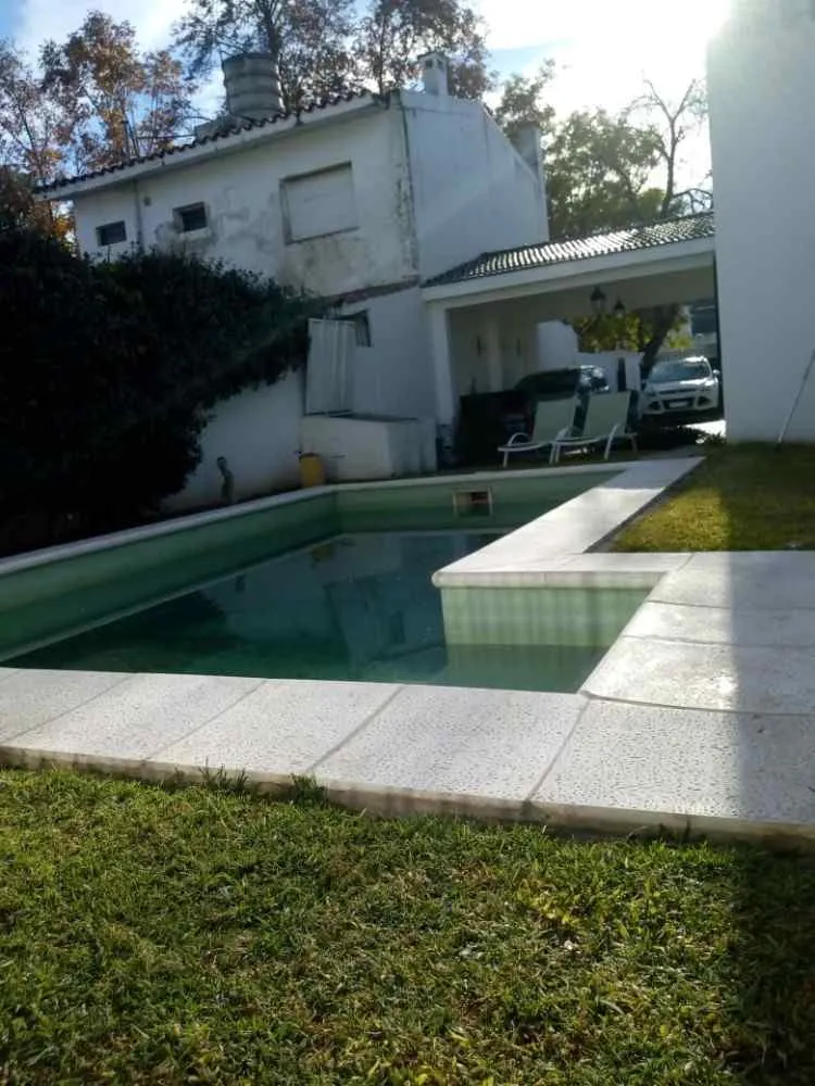 Venta Casa 3 Dormitorios + Departamento - B° Jardín Espinosa