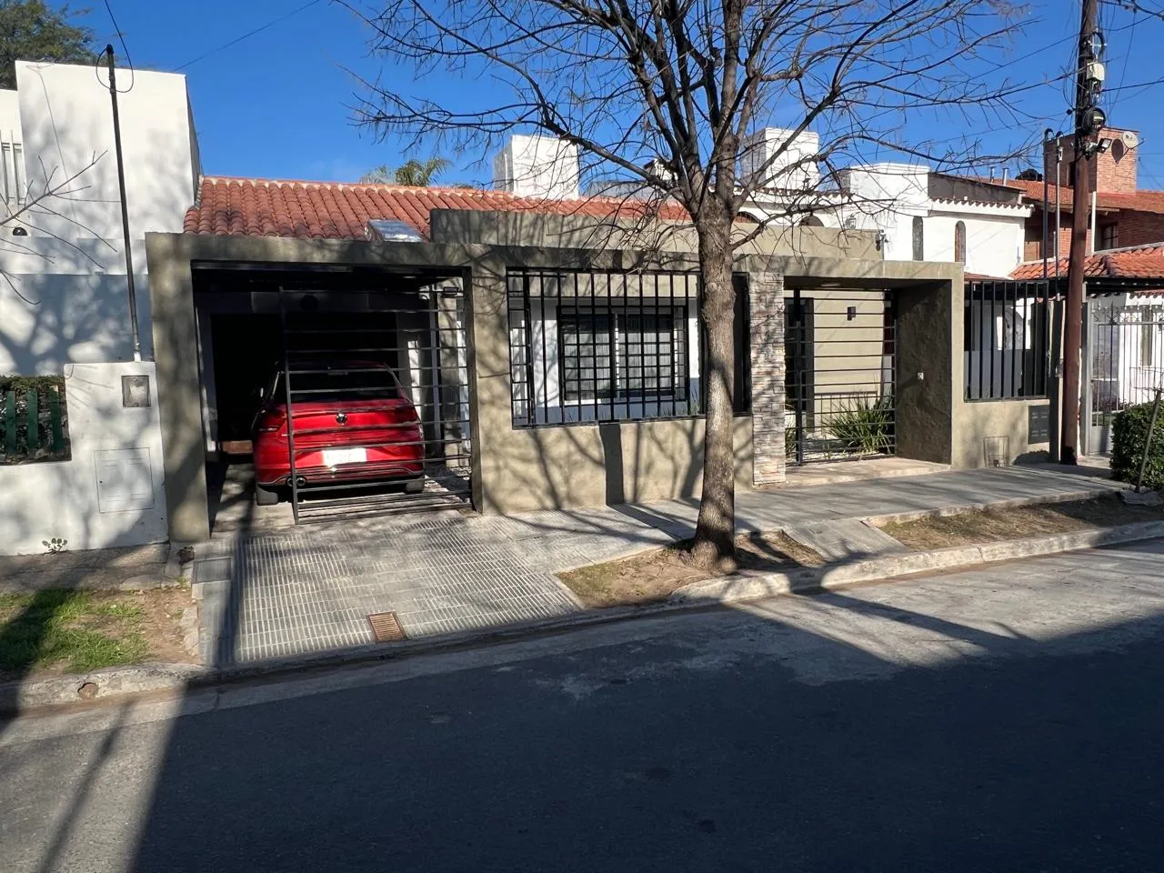 Oportunidad en URCA! 4 dormitorios! Pileta! (gnd)