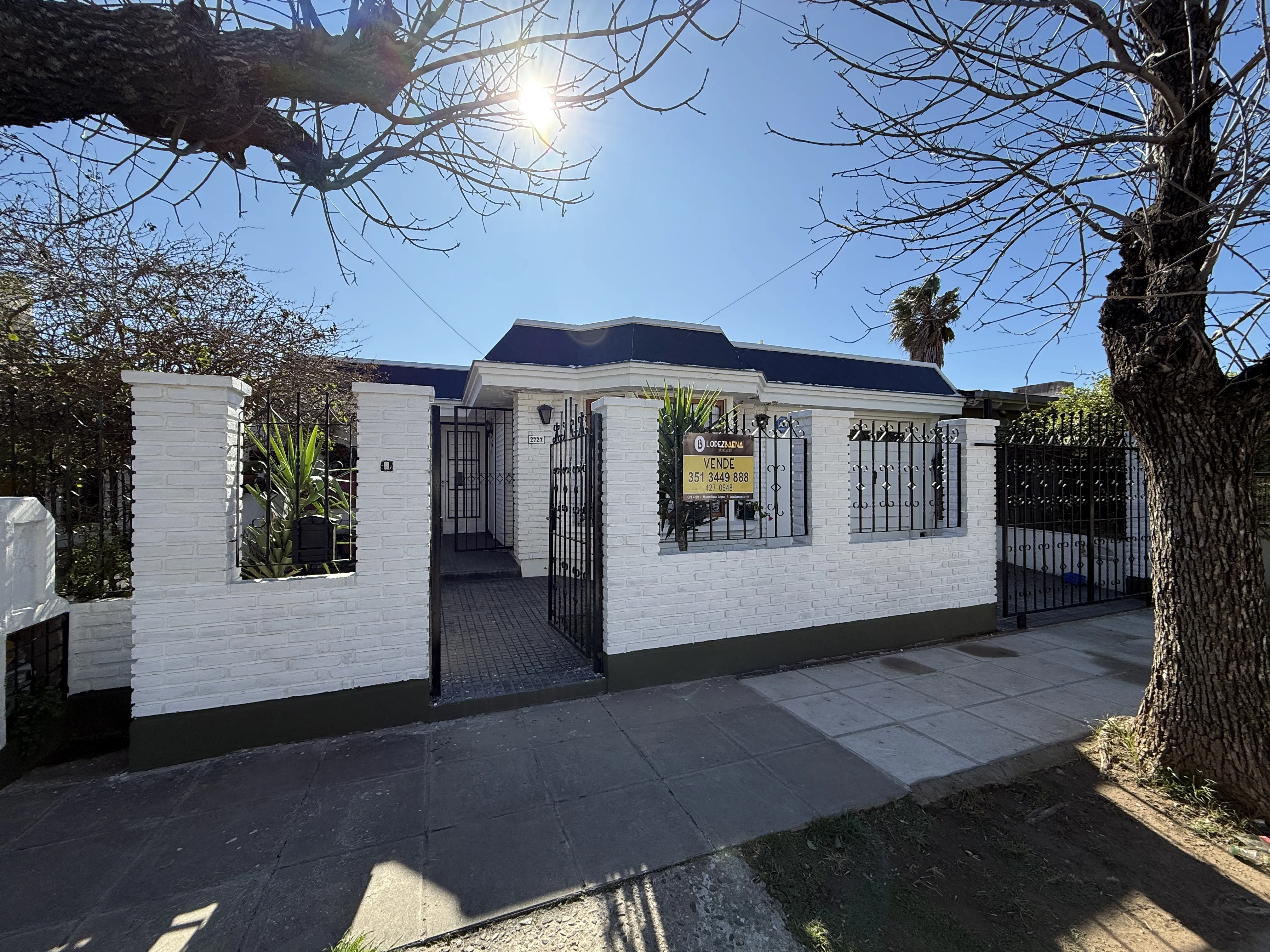 VENTA CASA APTO CREDITO, 3 DORM BARRIO CERVECEROS