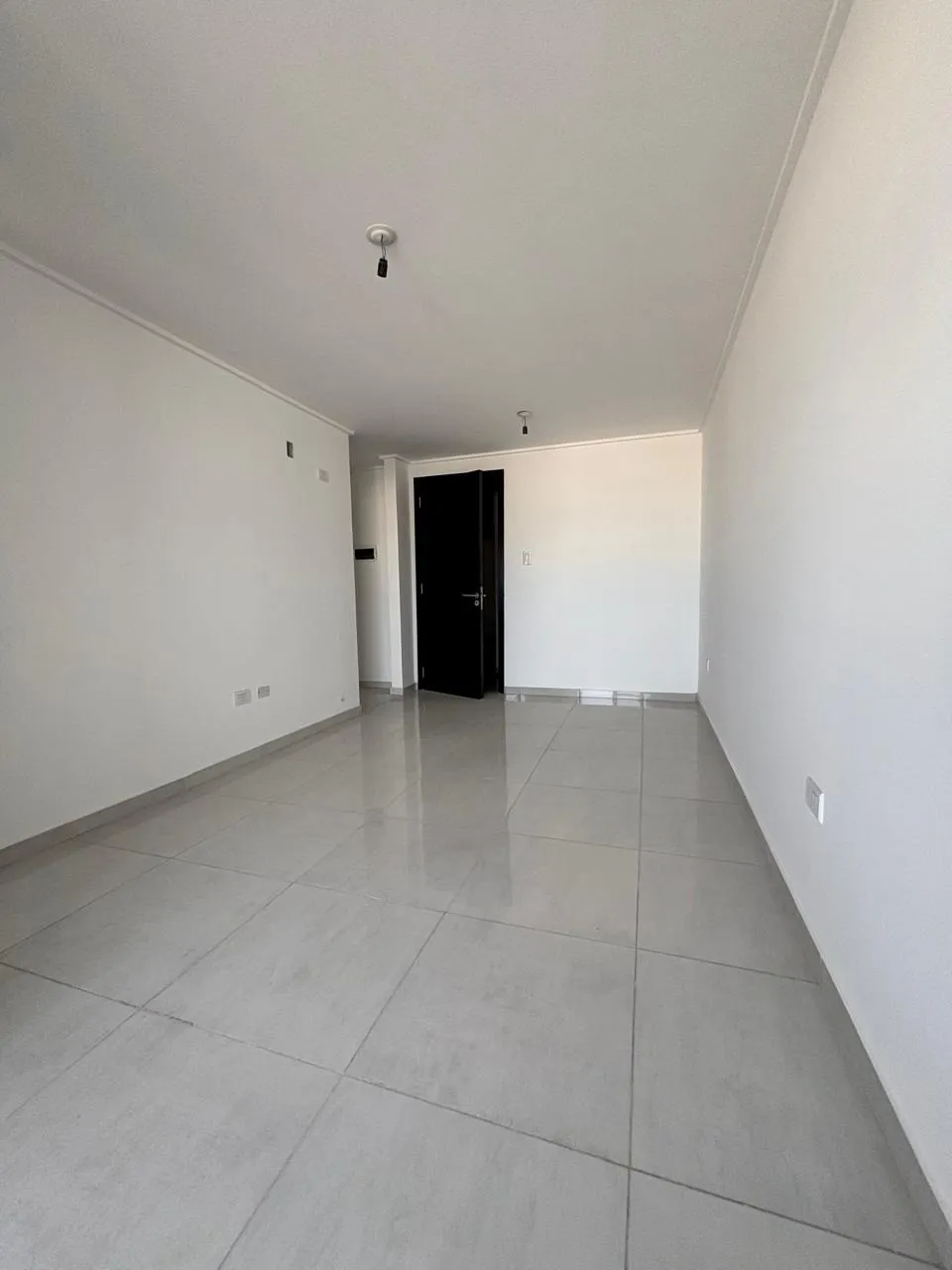 SOMA VENDE DPTO 1 DORM  C/ BALCON ZONA PLAZA COLON