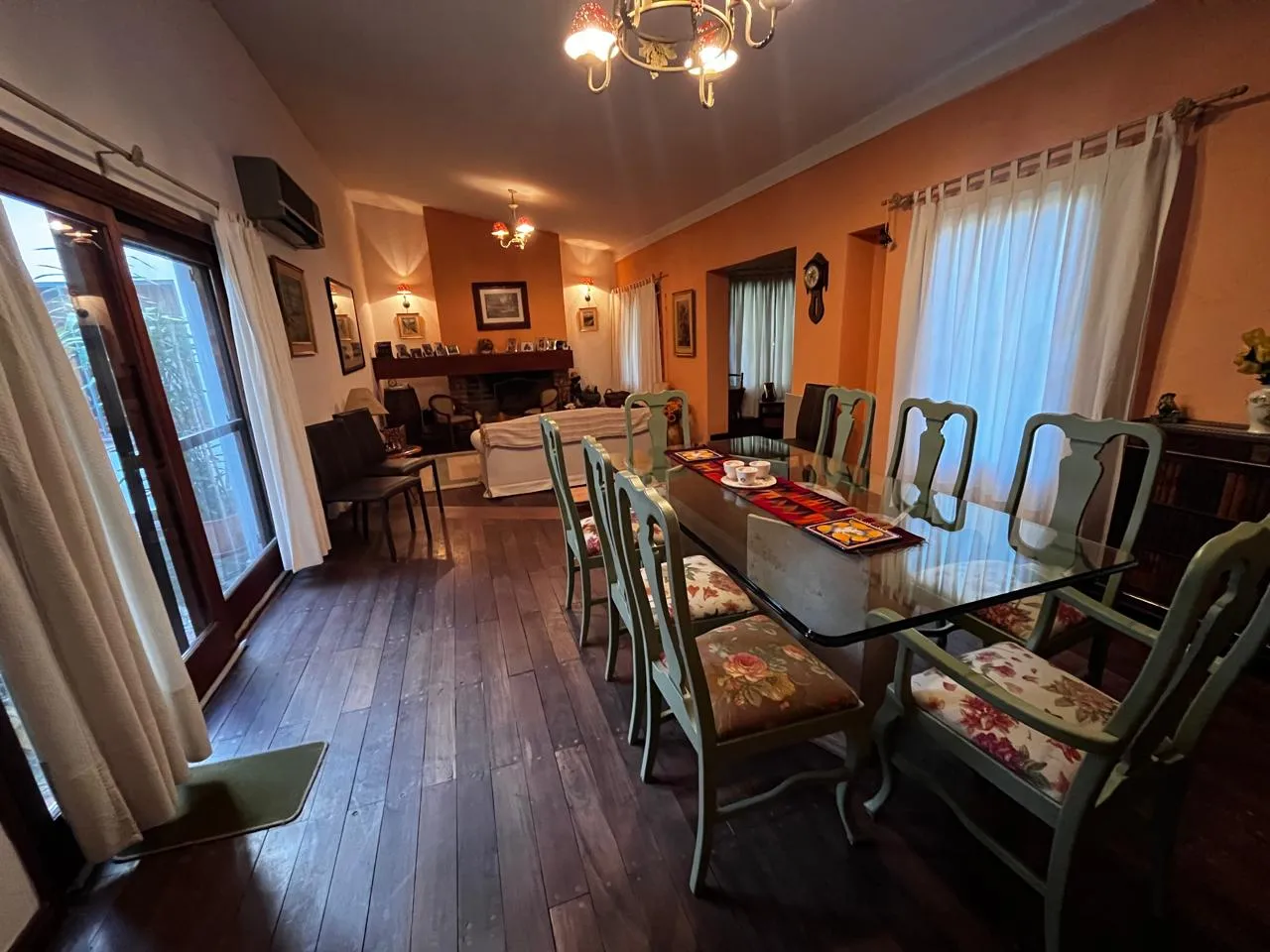 CASA VENTA A 100 MTS RECTA MARTINOLLI S/ TYCHO BRAHE 3 DORMITORIOS PILETA