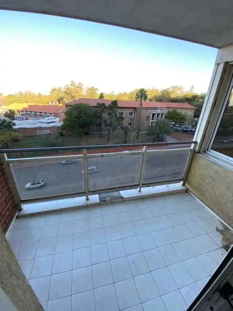 Depto en venta de 2 dormitorios en Nva. Cba, con balcón al frente y muy luminoso!!!