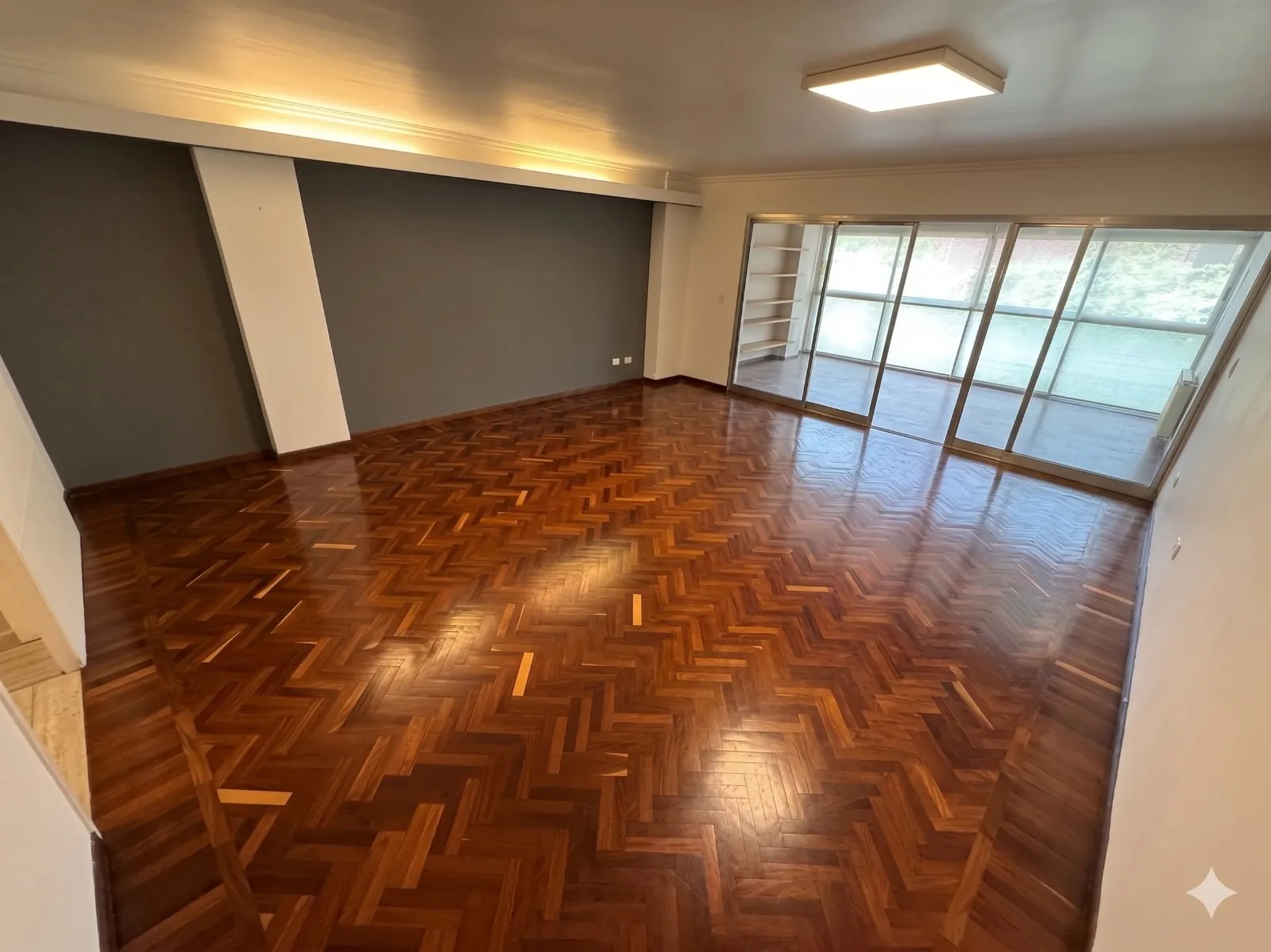 Reciclado por completo!! 3 Dormitorios en la mejor zona de Nueva Cordoba!!