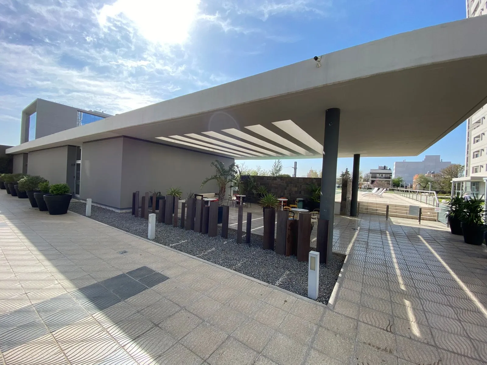 Dpto de categoría 2 dorm  cochera - Cardinales Alto Panorama