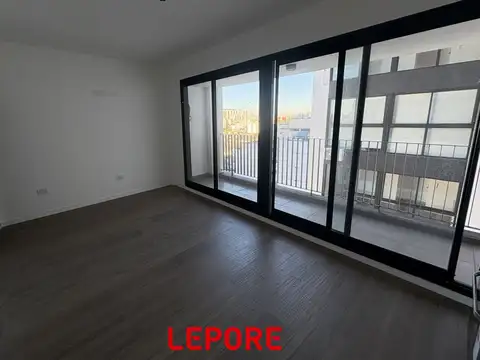 Departamento en Alquiler en San Cristobal, CABA