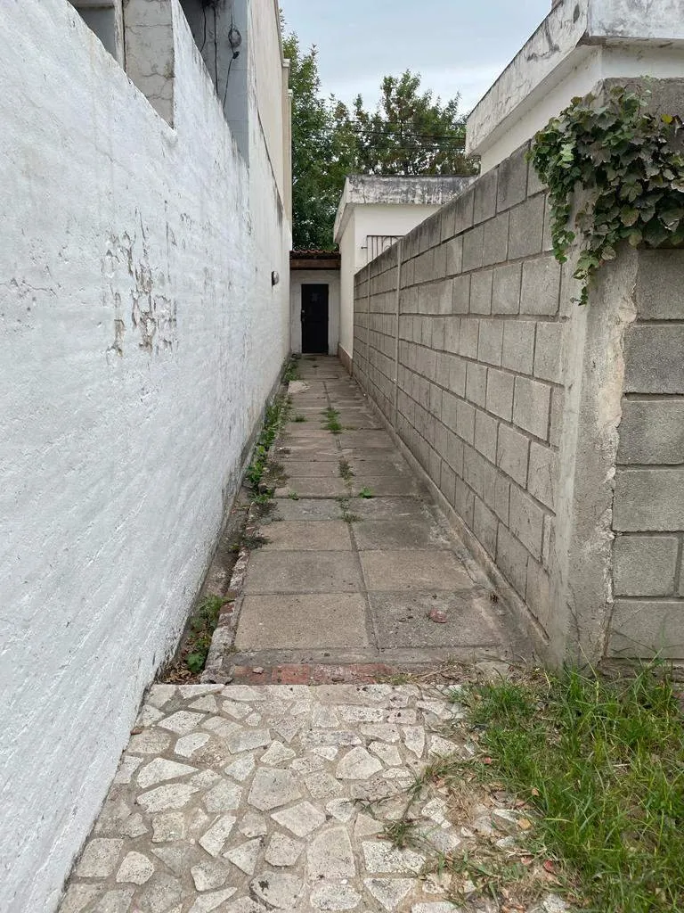 VENTA CASA DE 3 DORMITORIOS EN GRANJA DE FUNES