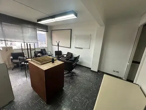 Oficina en Venta en Monserrat, CABA