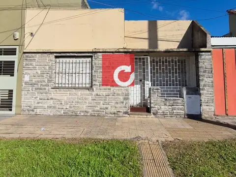 Casa en Alquiler en La Plata, Partido de La Plata