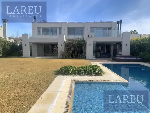 Casa en Alquiler en Estancias Del Pilar, Countries y Barrios Cerrados en Pilar