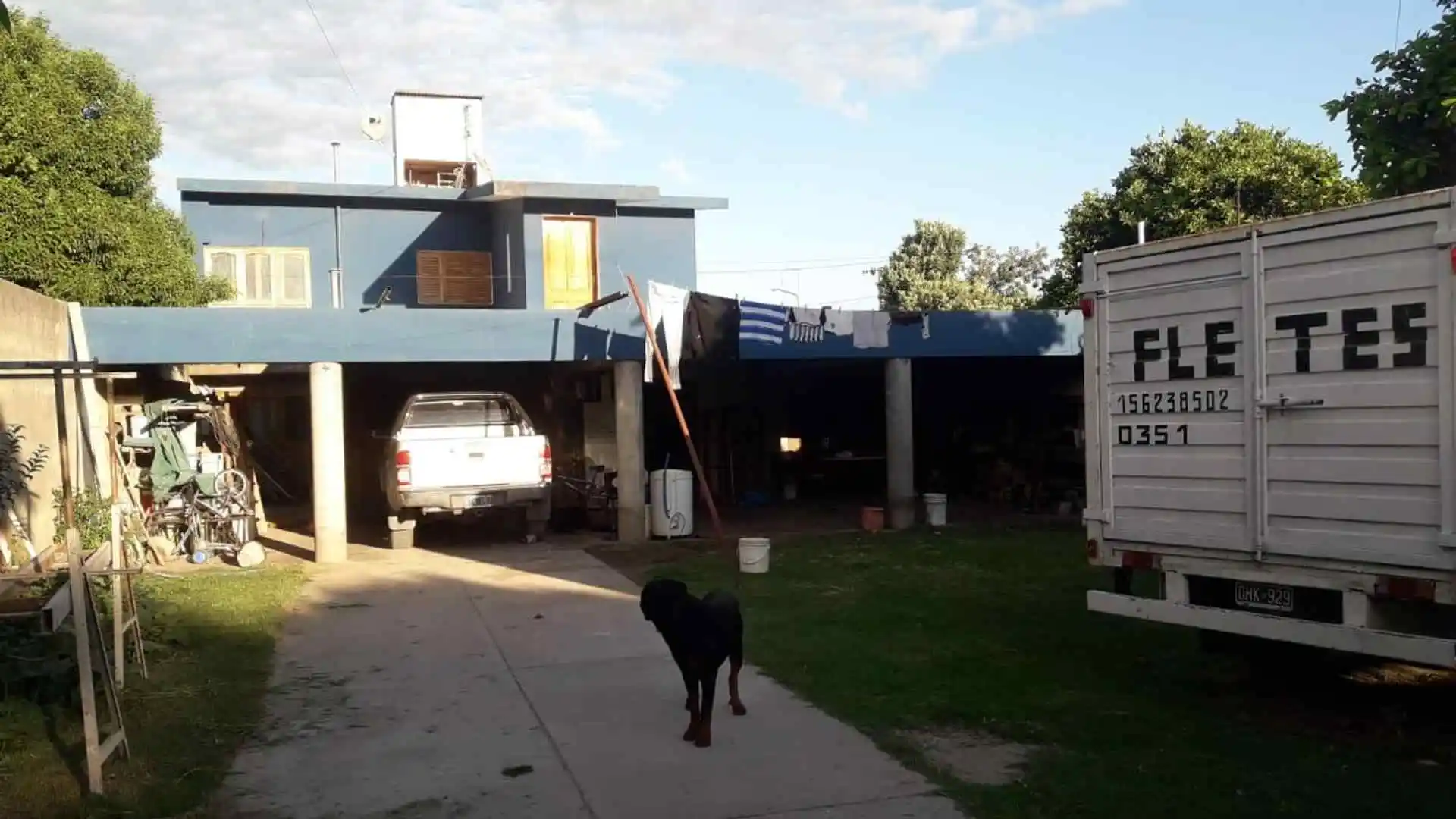 Venta casa 4 dormitorios en Bº Malvinas Argentinas