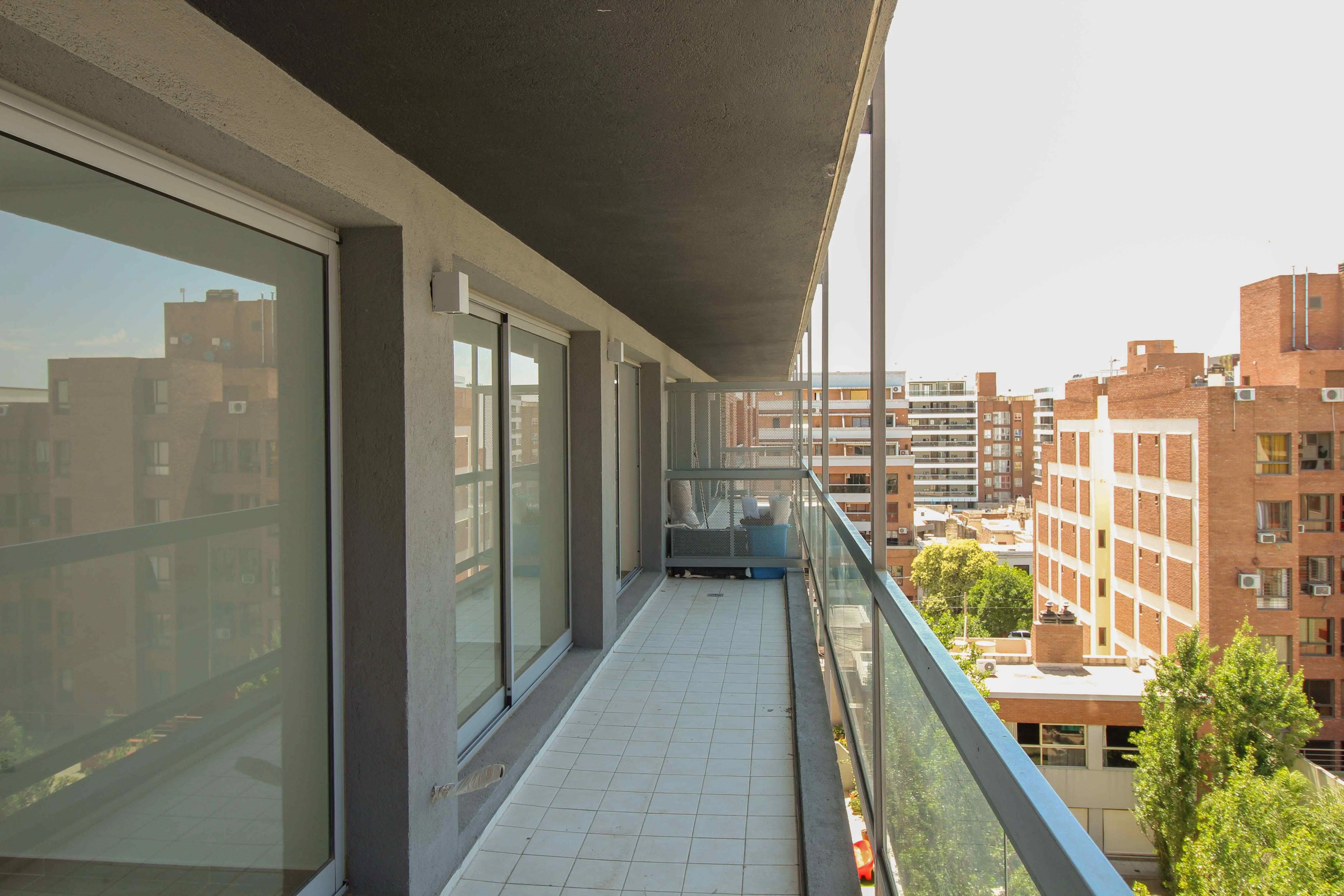 ★ 25 de Mayo 940 ★ 3 Dorm. 3 Baños c/Cochera! c/Excelente Renta!