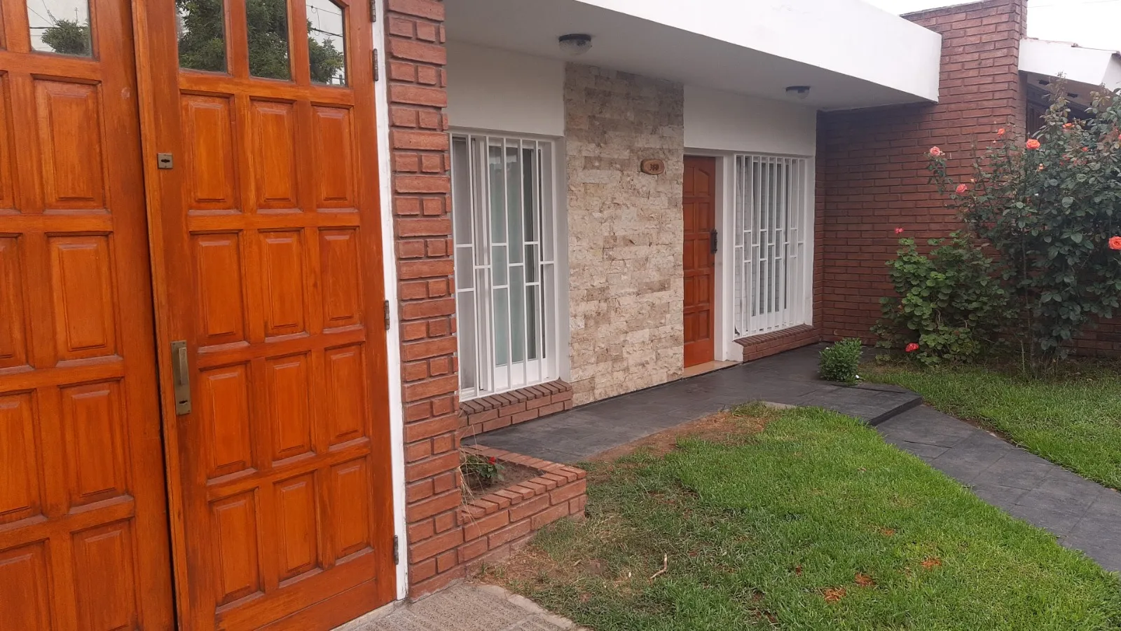 Casa en venta-3 dorm-Ayacucho