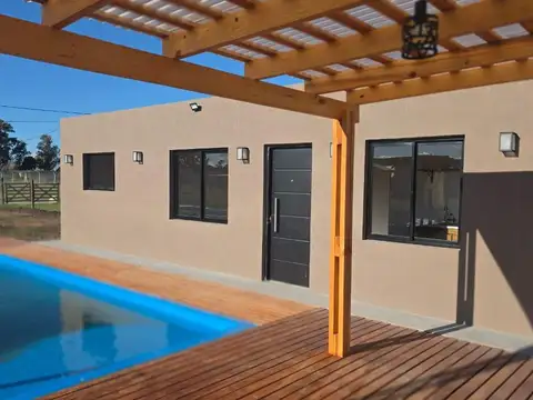 Casa en Venta en Lisandro Olmos Etcheverry, Partido de La Plata