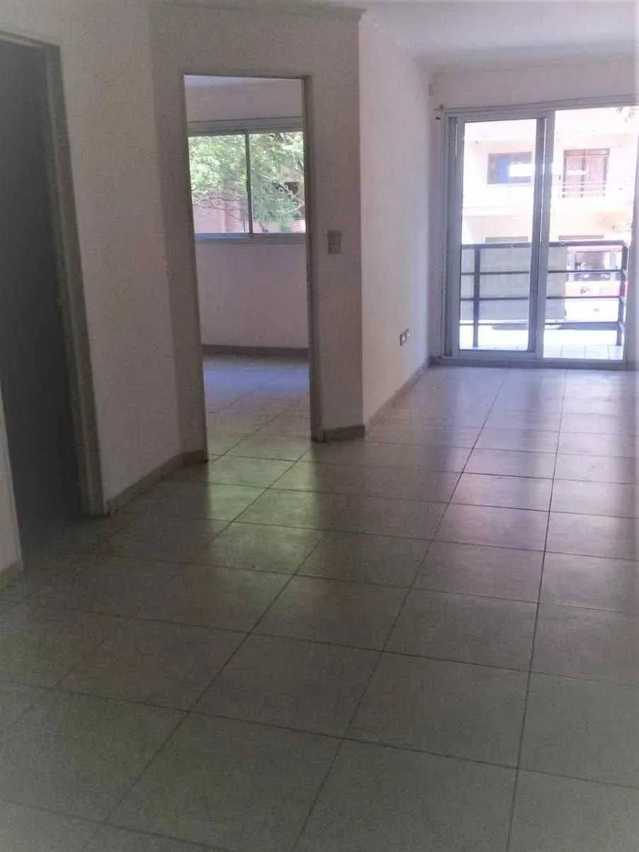 Depto 1 Dor Bv Illia Frente con Balcon