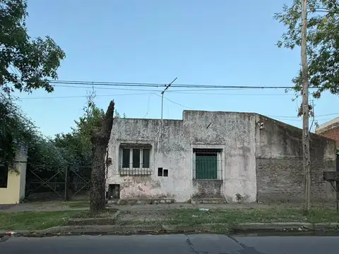 Casa en Venta en Centro De Lujan, Lujan