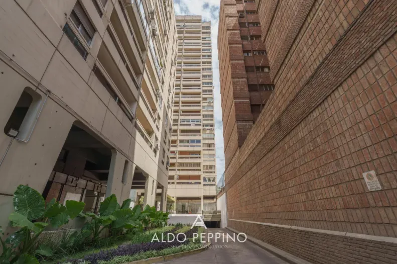 SEMIPISO 4 DORM CON BALCON - CENTRO