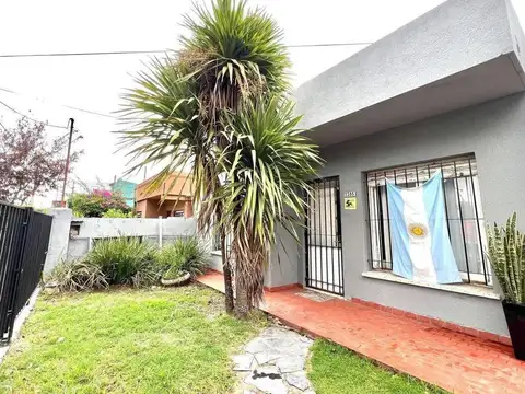 Casa en Venta en Luis Guillon, Partido de Esteban Echeverría