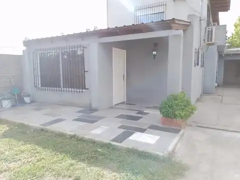 Casa en Venta en Los Hornos, La Plata