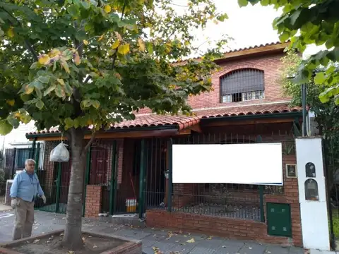 Casa en Venta en Castelar, Partido de Morón
