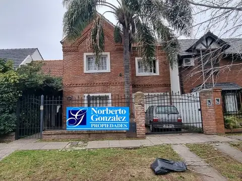 Casa en Venta en Ciudad Jardin del Palomar, Partido de Tres de Febrero