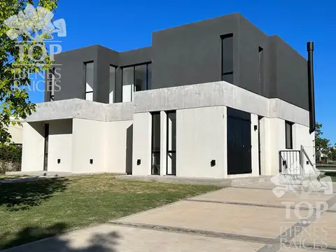 Casa en Venta en El Cantón - Barrio Golf, Countries y Barrios Cerrados en Escobar