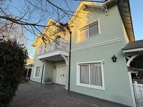 Casa en Venta en Centro  - Zarate, Zarate