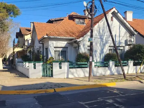 Casa en Venta en Vicente Lopez Vias / Maipu, Vicente Lopez