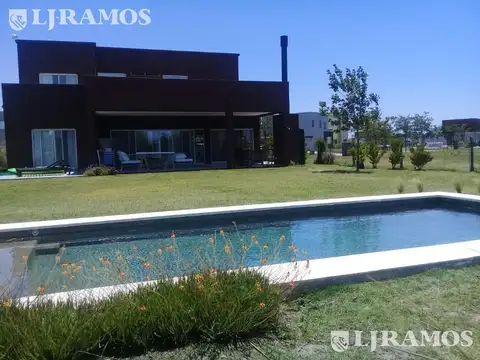 Casa en Venta en El Cantón - Barrio Islas, Countries y Barrios Cerrados en Escobar