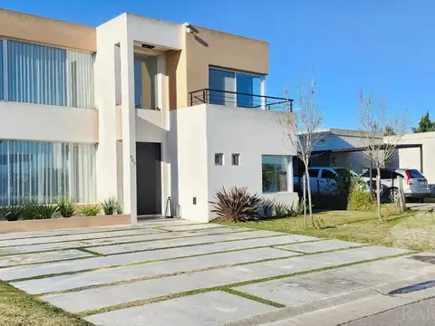 Casa en Venta en San Matias, Countries y Barrios Cerrados en Escobar